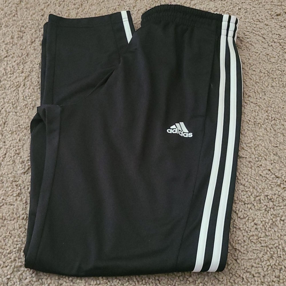 ADIDAS SWEATPANTS
